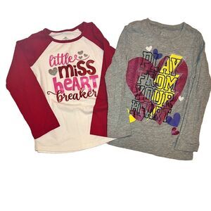 Lot of 2 Long Sleeve Tees Hearts Valentine’s Day size 5 5T 1989 Place Celebrate